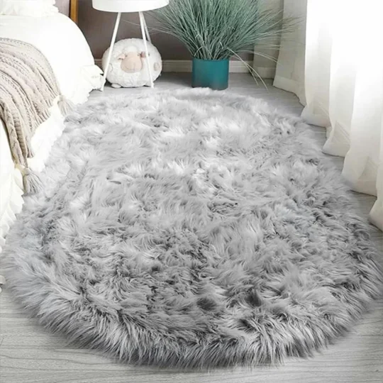 Luxury Plush Oval Rug 1